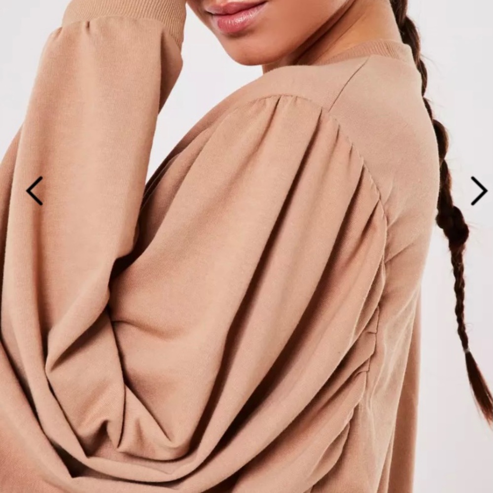 BRAND NEW Oversized puff sleeve sweatshirts